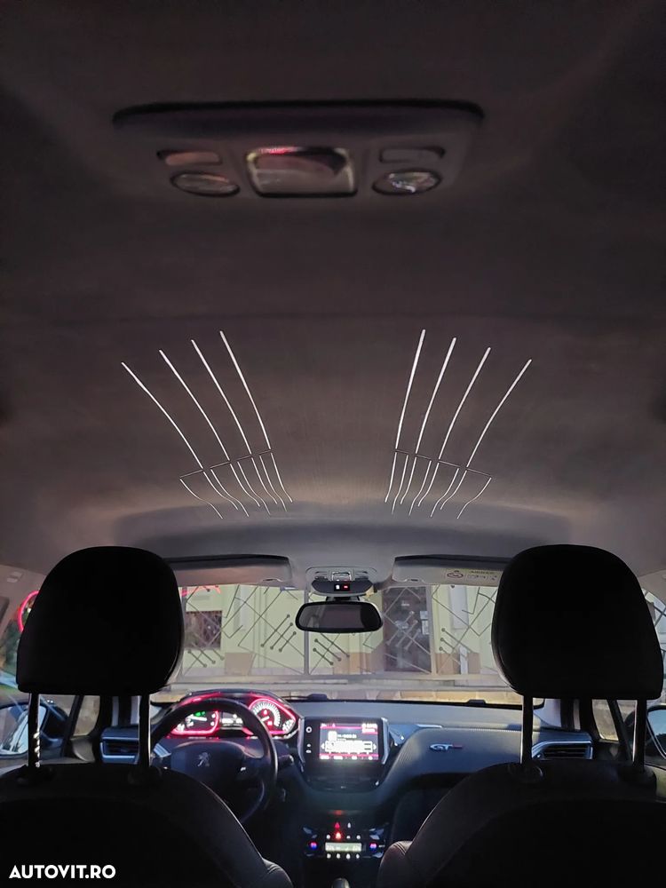 Peugeot 2008 1.6 BlueHDi FAP GT-Line - 16