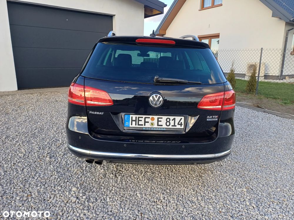 Volkswagen Passat 2.0 TDI DSG BlueMotion Technology Comfortline - 8
