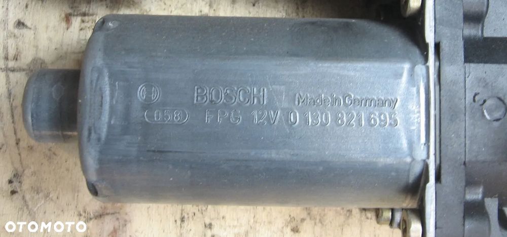 105404-301 silnik szyby przód lewy PASSAT B5 VOLKSWAGEN podnośnik - 4