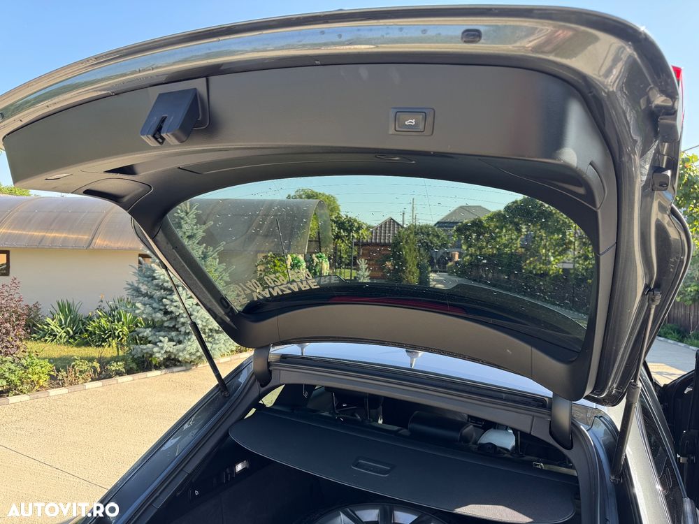 Audi A6 Avant 2.0 TDI Ultra DPF S tronic - 25