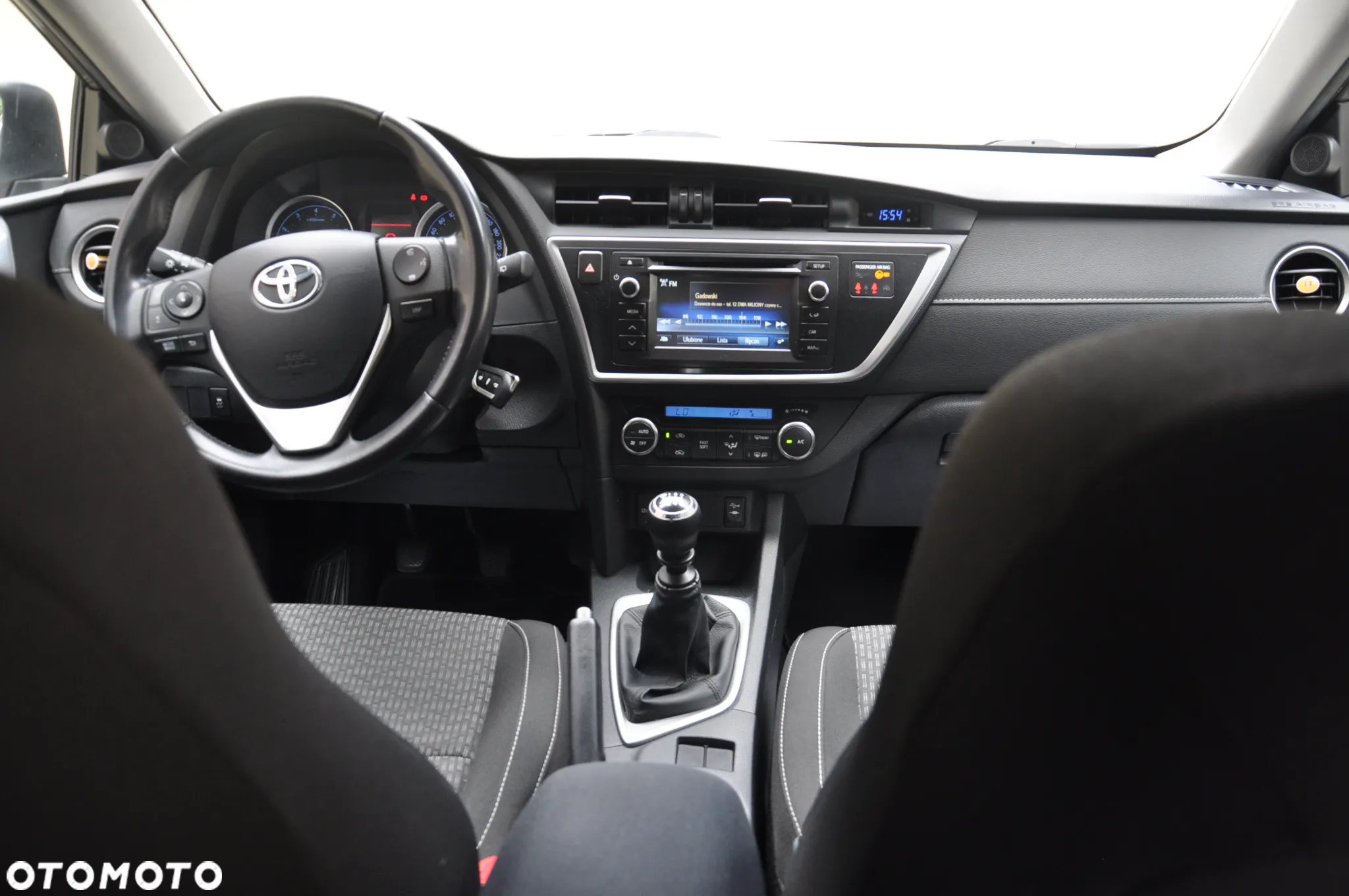 Toyota Auris - 10