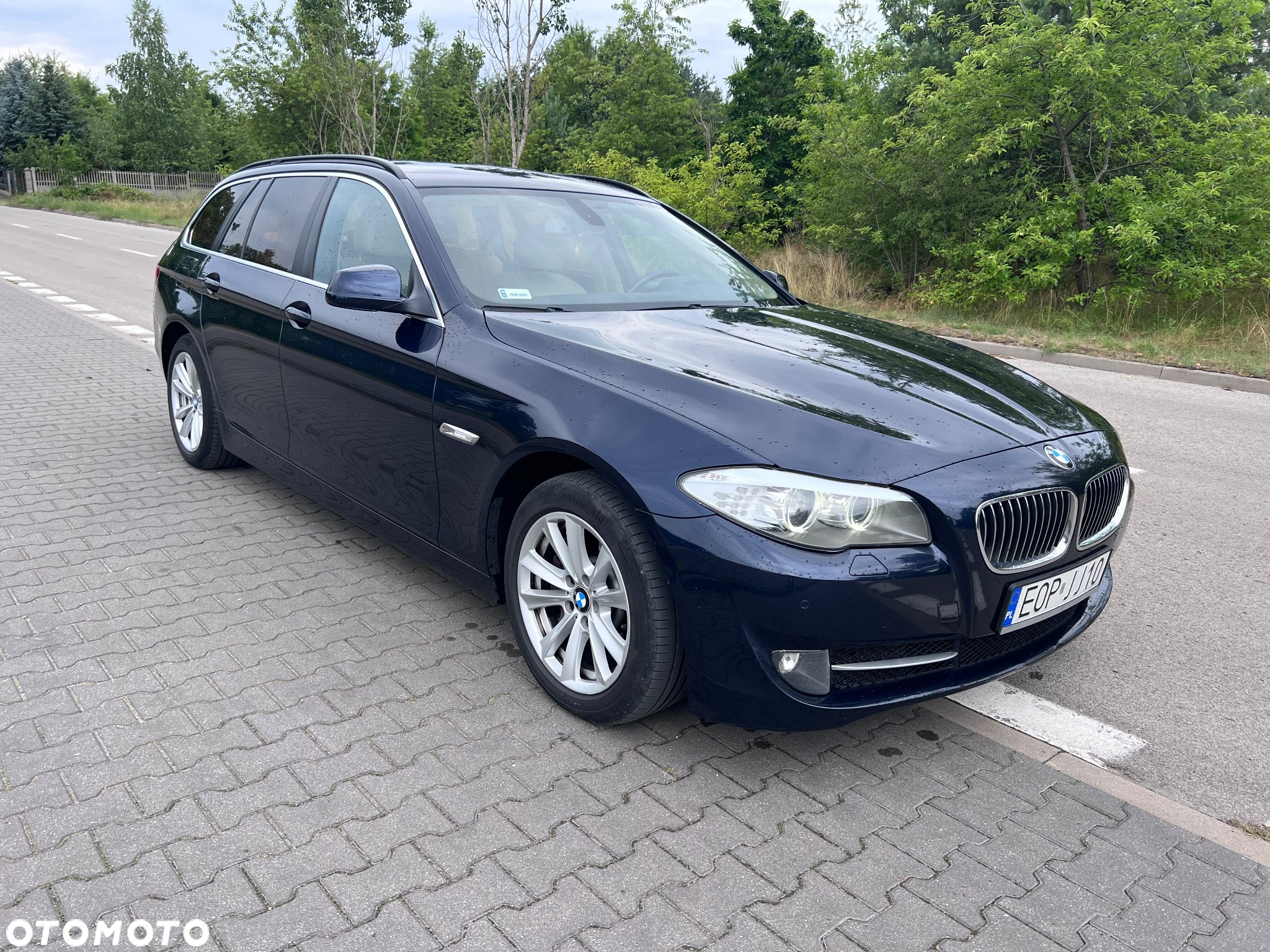 BMW Seria 5 525d Touring - 2