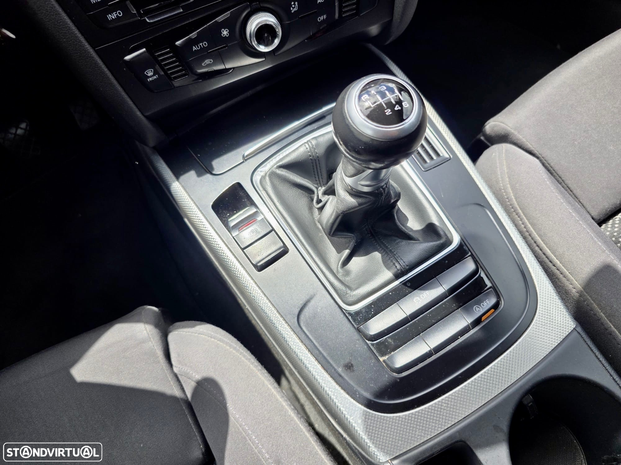 Audi A4 Avant 2.0 TDI Business Line Sport - 19