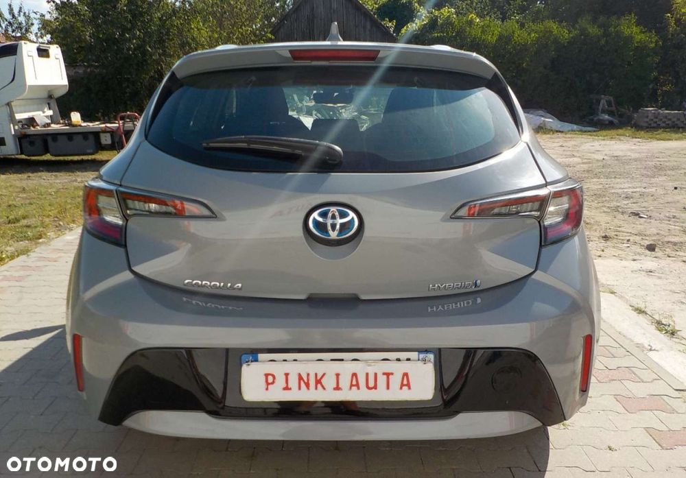 Toyota Corolla - 10