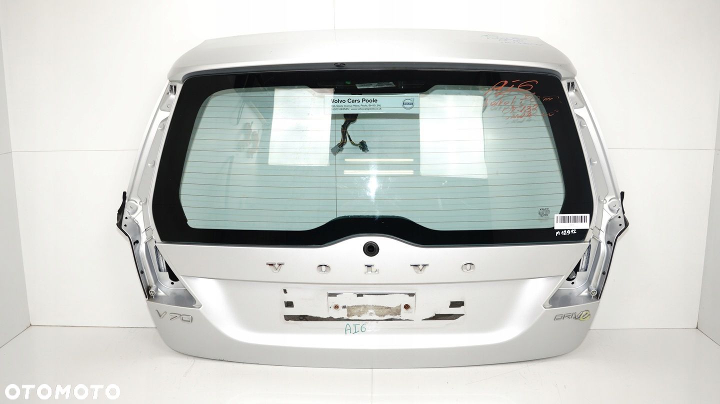 KLAPA BAGAŻNIKA TYŁ VOLVO V70 III 07-13R - 1