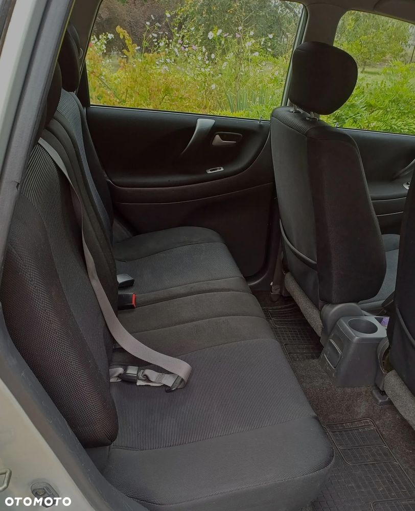 Suzuki Liana 1.4 DDiS Comfort - 5