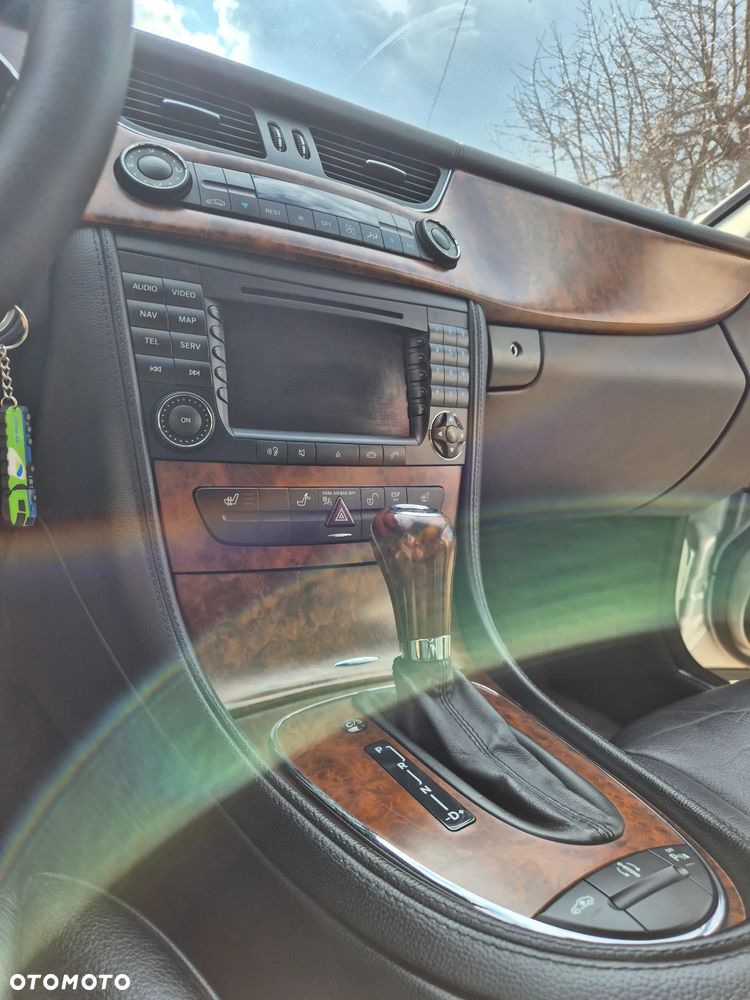 Mercedes-Benz CLS 500 - 15