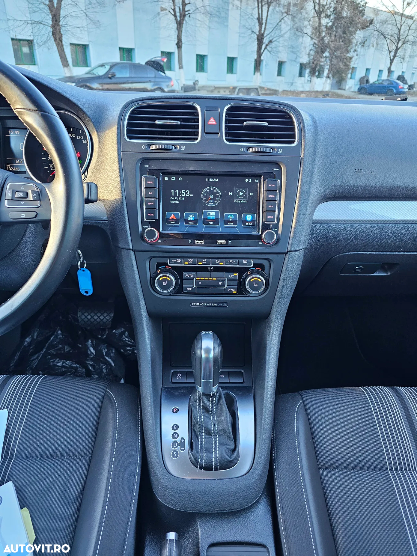 Volkswagen Golf 1.4 TSI DSG MATCH - 19