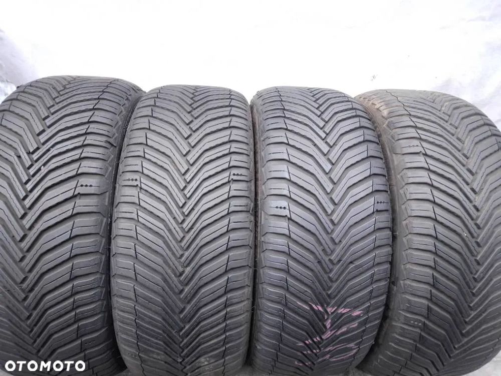 Michelin CrossClimate 2 225/40 R18 92Y 2022i 2023 7-7.5MM - 1