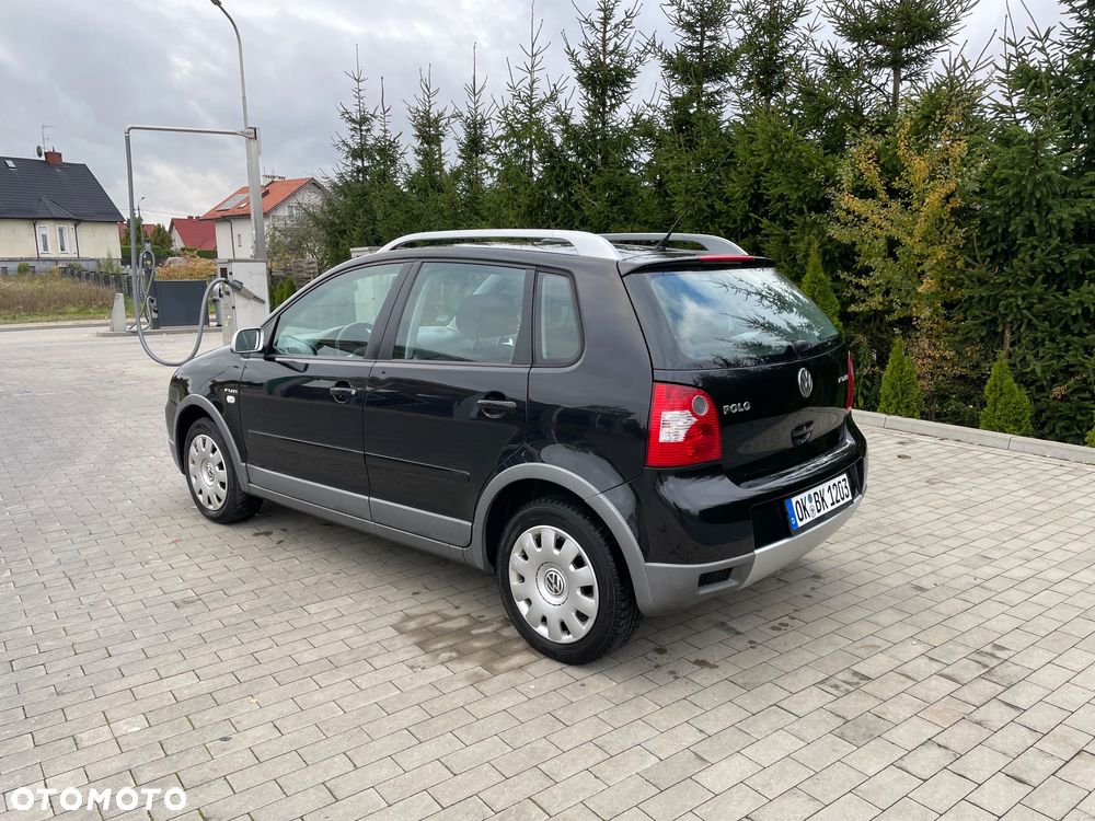 Volkswagen Polo Cross - 11