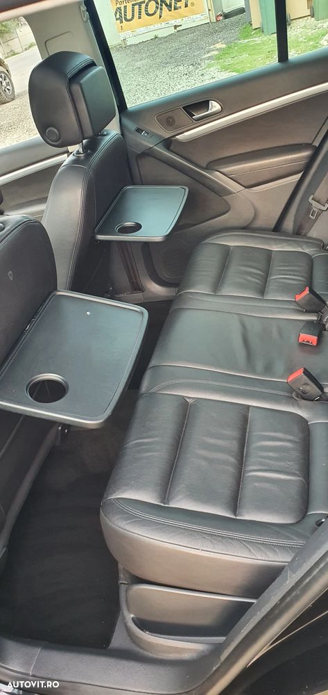 Volkswagen Tiguan 2.0 TDI DPF 4Motion BlueMotion Technology DSG Exclusive - 18