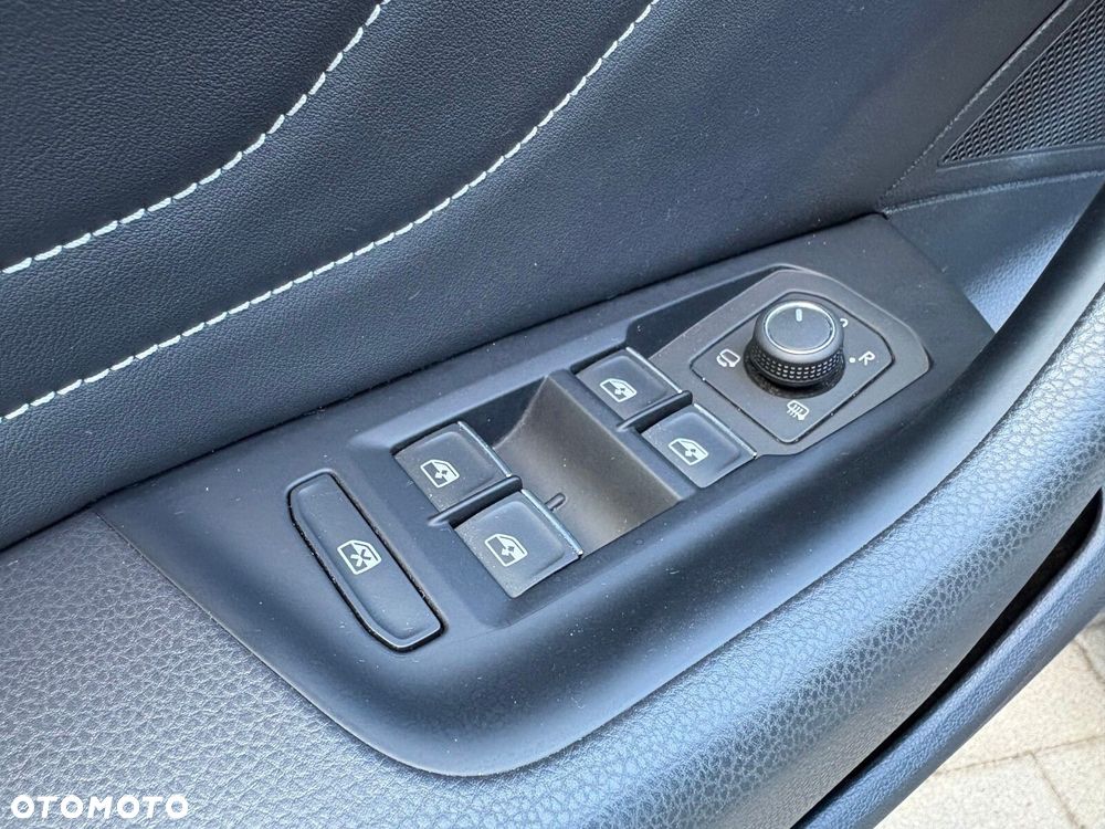 Volkswagen Arteon 2.0 TSI R-Line DSG - 20