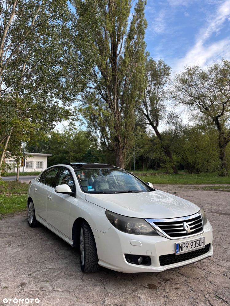 Renault Latitude - 1