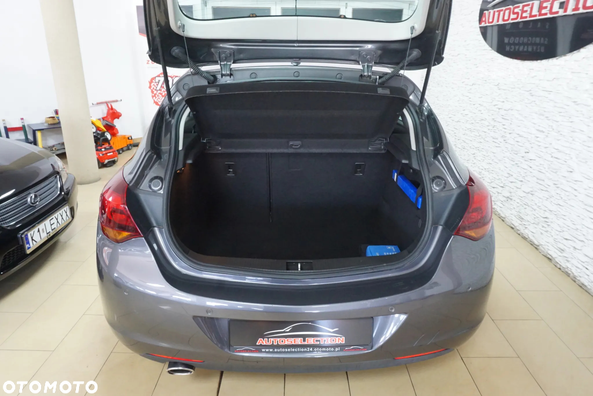 Opel Astra 1.4 Turbo Cosmo - 12