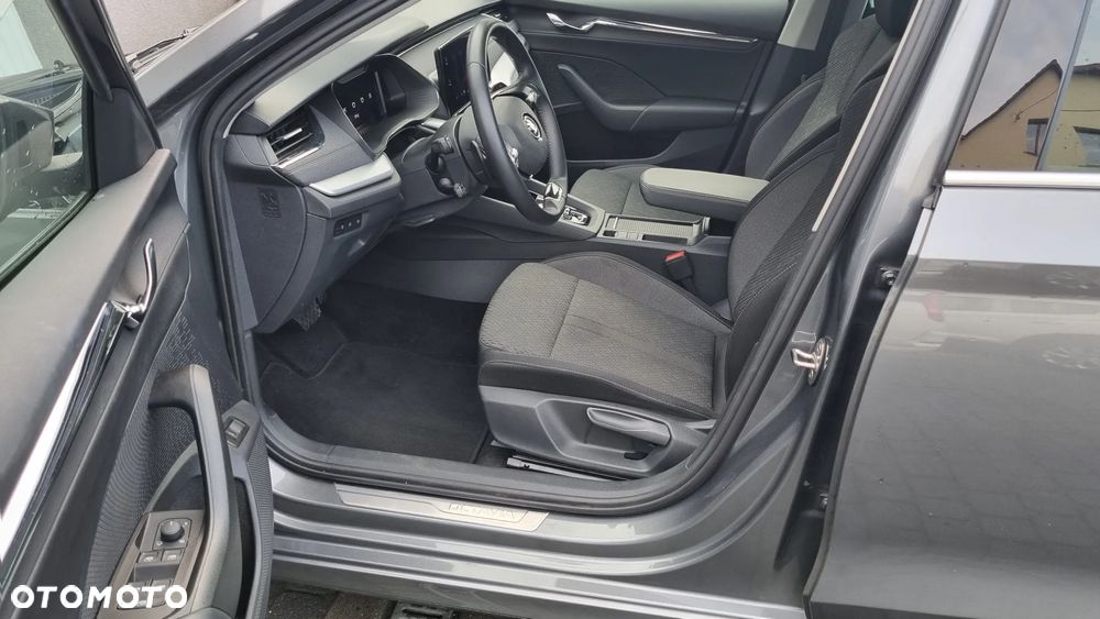 Skoda Octavia 1.5 TSI e-TEC DSG Edition Plus - 9