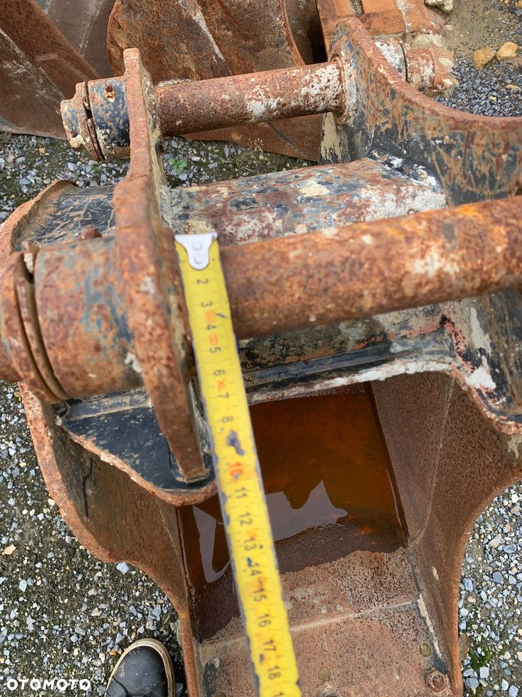 JCB Łyżka 3CX/4CX - 40 cm - 6