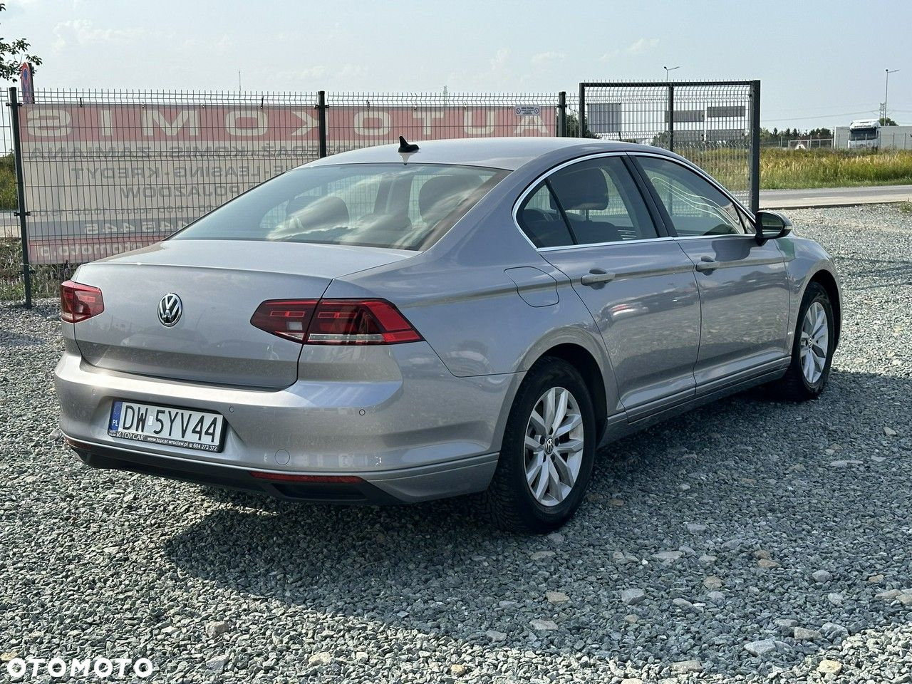 Volkswagen Passat 2.0 TDI EVO Business - 9