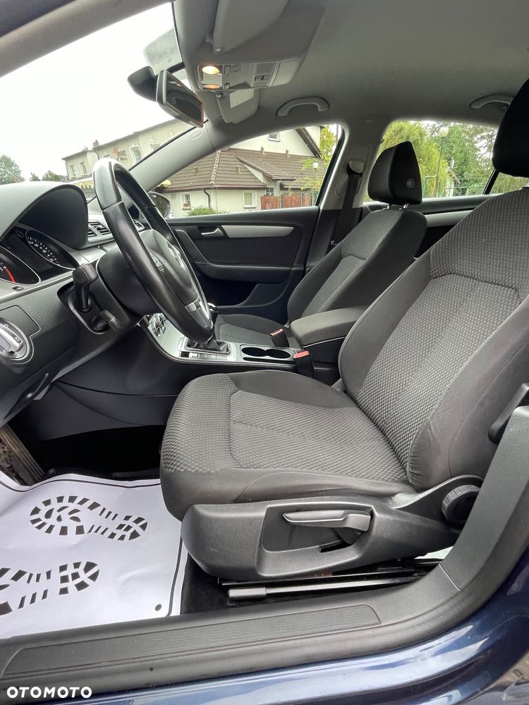Volkswagen Passat Variant 1.6 TDI BlueMotion - 6