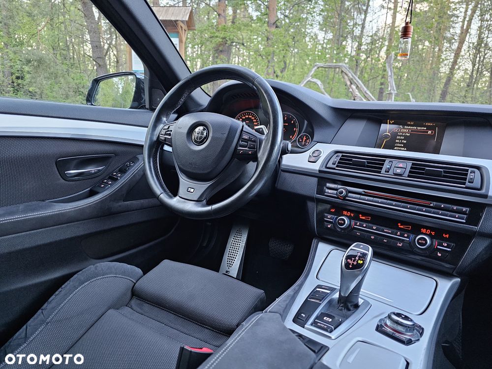 BMW Seria 5 520d - 12