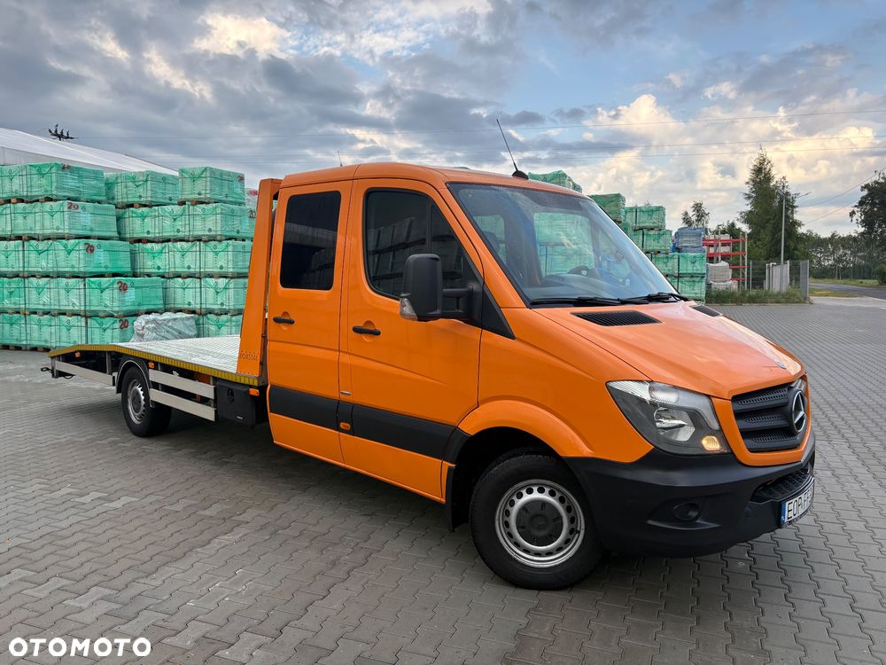 Mercedes-Benz Sprinter - 9