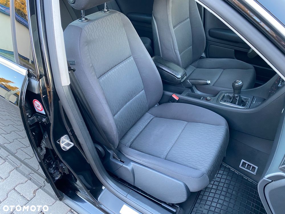 Audi A4 Avant 1.6 - 18