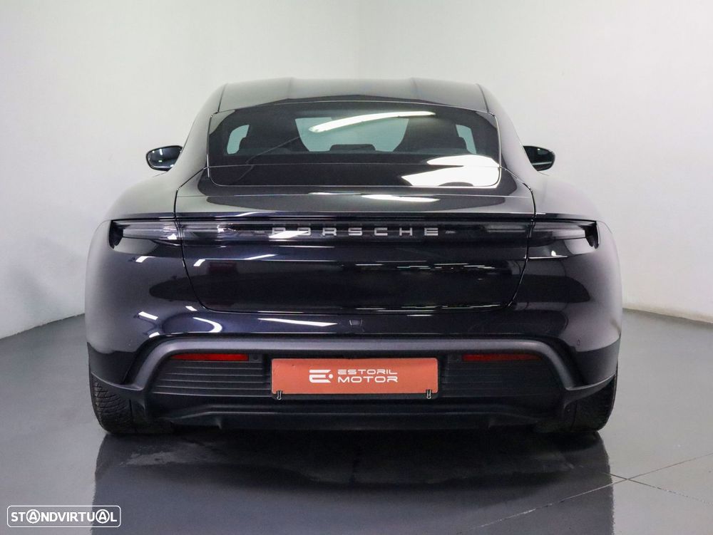 Porsche Taycan Standard - 4