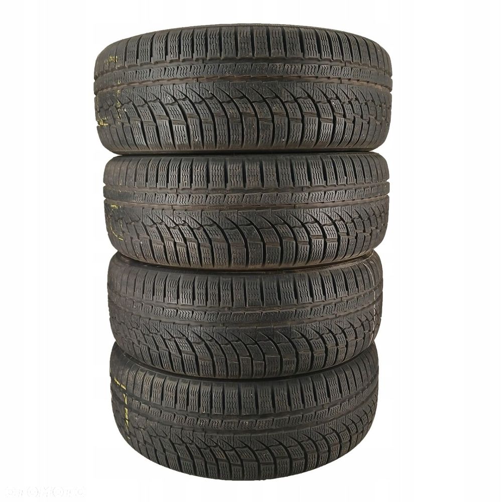 4x 215/55R17 opony zimowe Nokian WR A4 7mm 82250 - 1