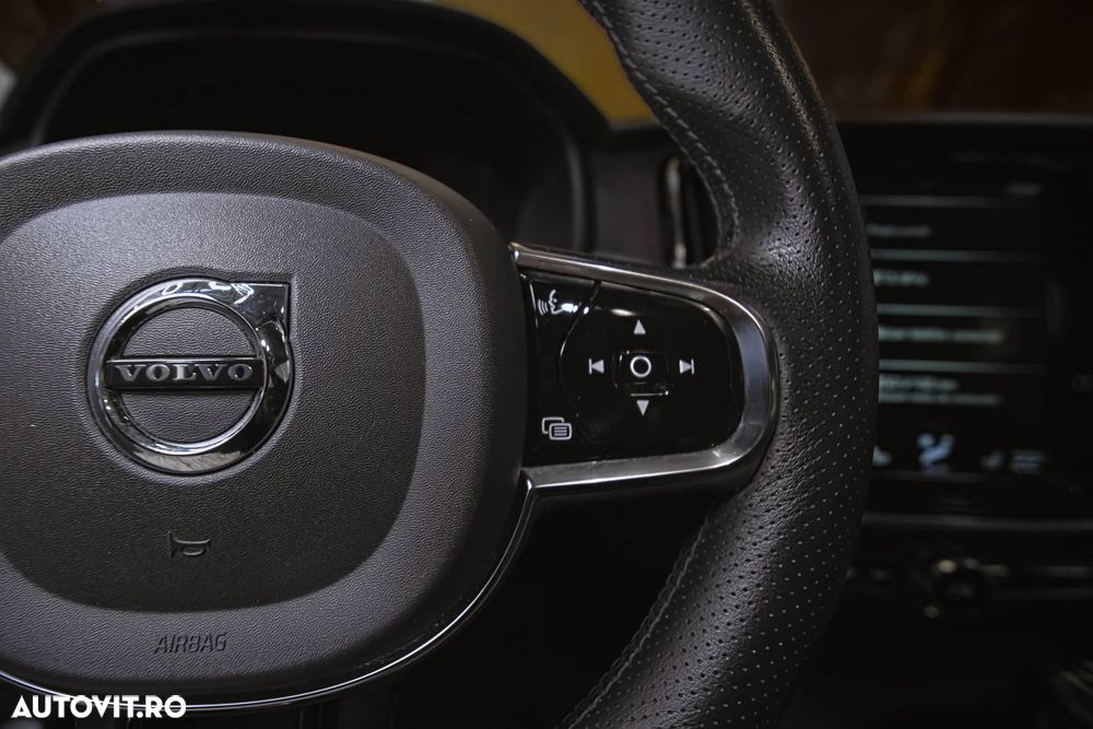 Volvo S90 D5 AWD Inscription - 24