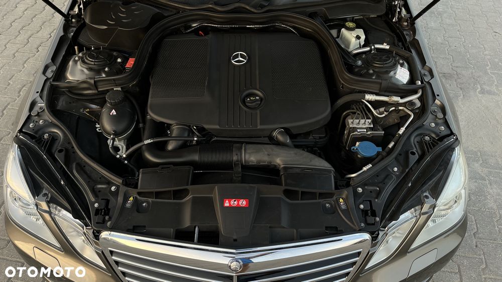 Mercedes-Benz Klasa E - 12