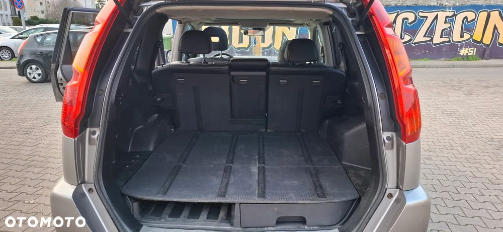 Nissan X-Trail 2.0 dCi 4x4 DPF Automatik Platinum - 11