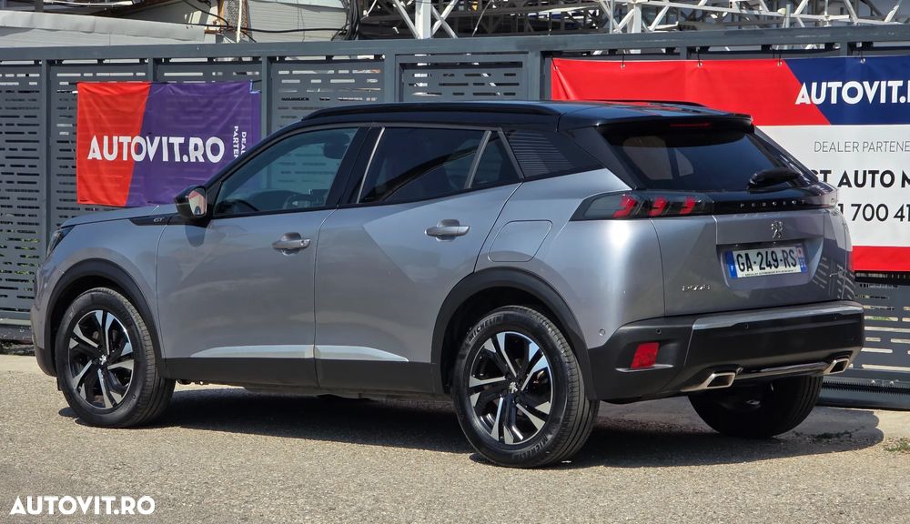 Peugeot 2008 PureTech 130 EAT8 GT - 8