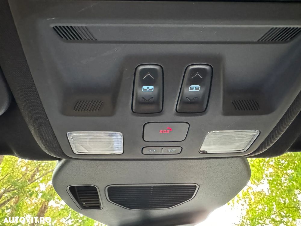 Ford Kuga 2.5 Duratec PHEV ST Line X Graphite Tech - 14