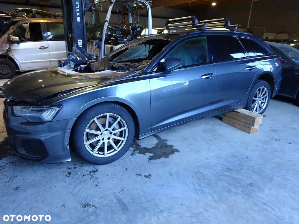 Audi A6 Avant - 10