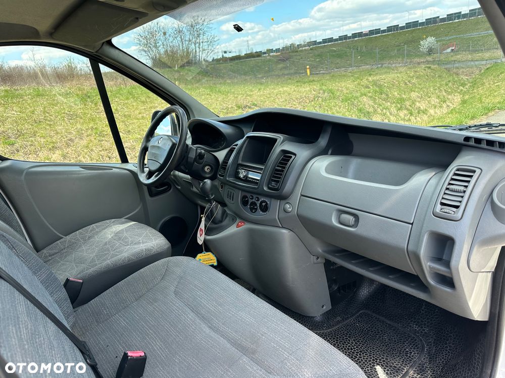 Renault Trafic - 7
