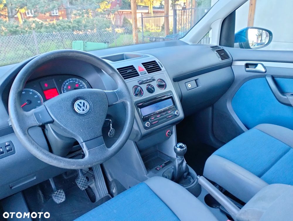 Volkswagen Touran 1.6 Trendline - 18