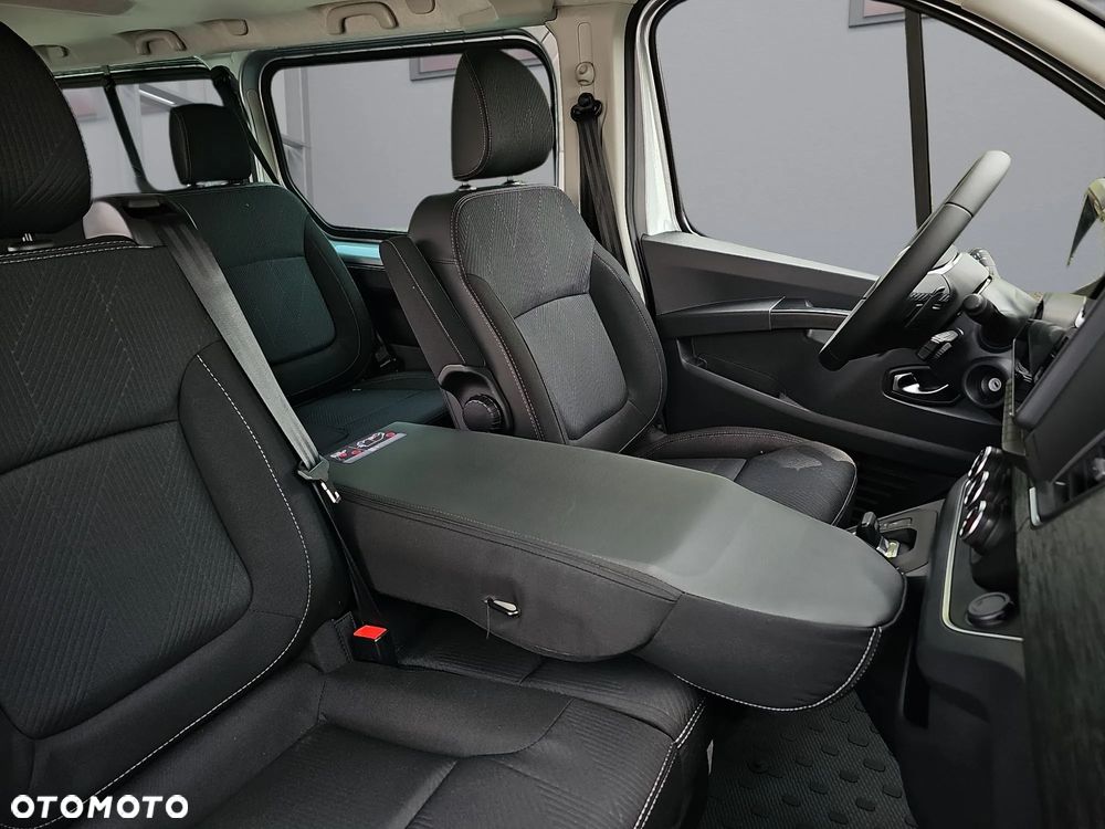 Renault Trafic - 28