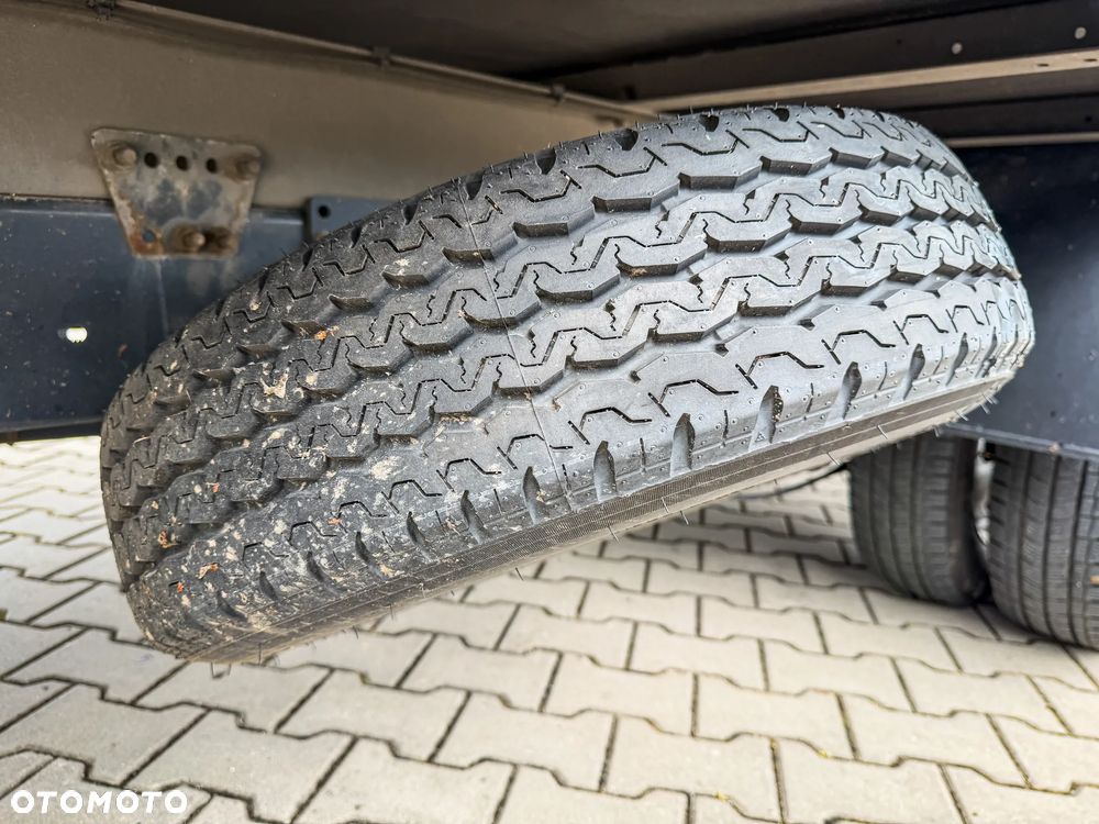 Iveco Daily 35C16H Kontener + Winda - 26