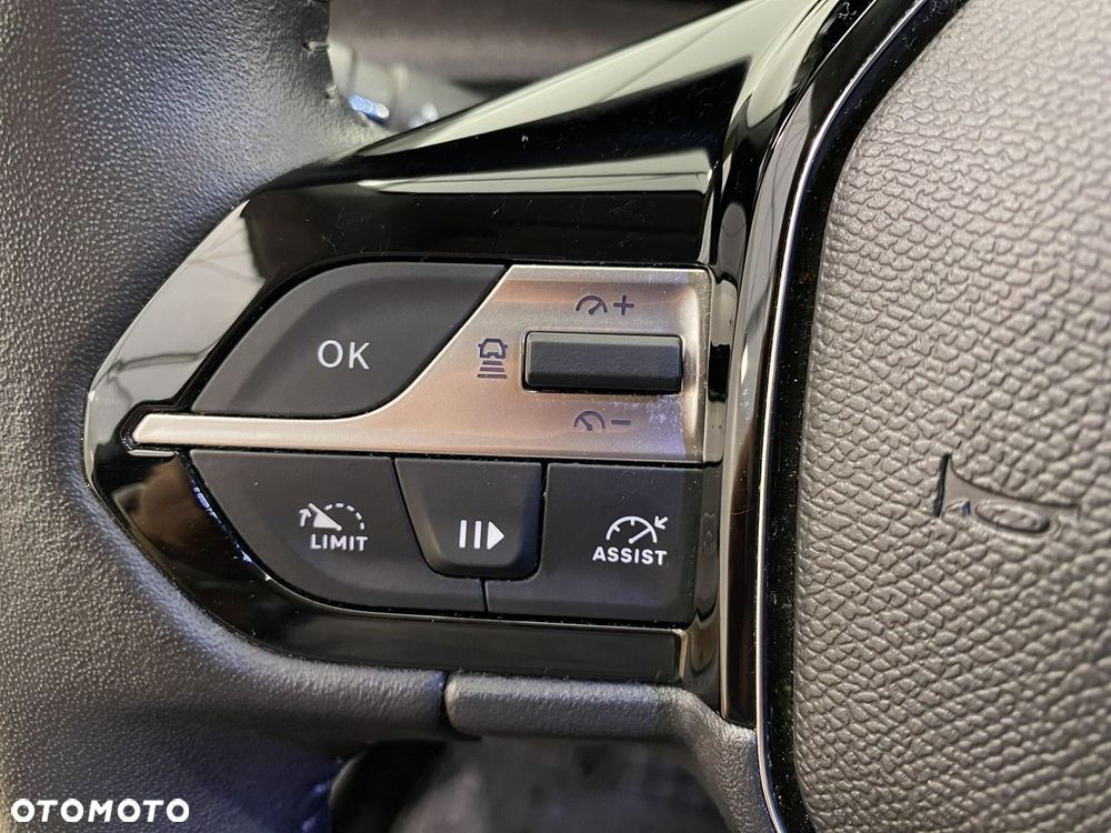 Peugeot 308 1.5 BlueHDi Allure Pack S&S EAT8 - 24