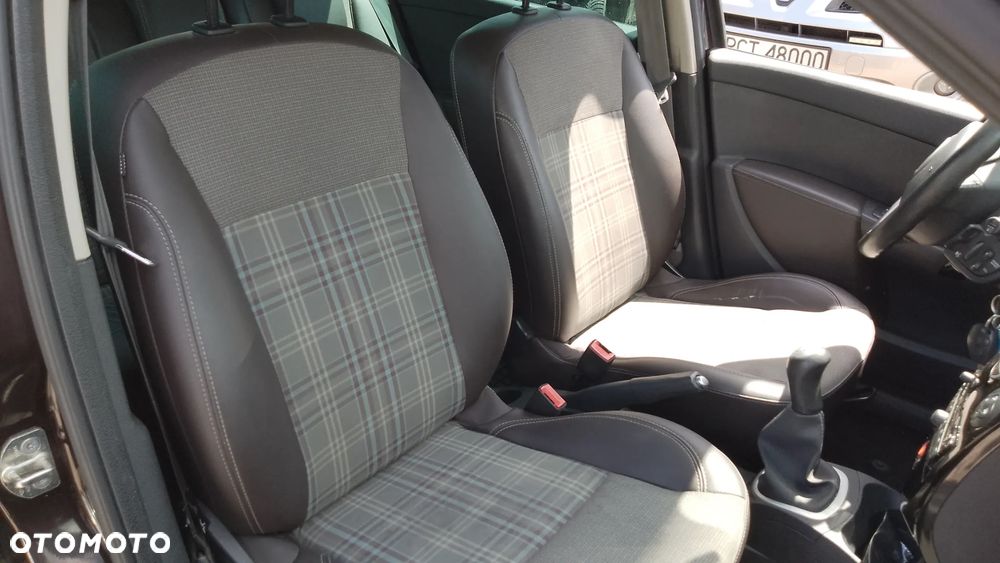 Renault Clio 1.5 dCi 90 FAP Luxe - 25
