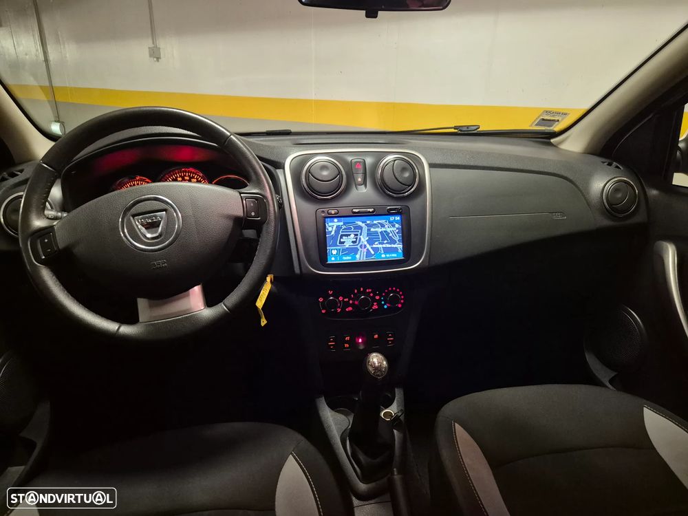 Dacia Sandero 0.9 TCe Stepway - 33