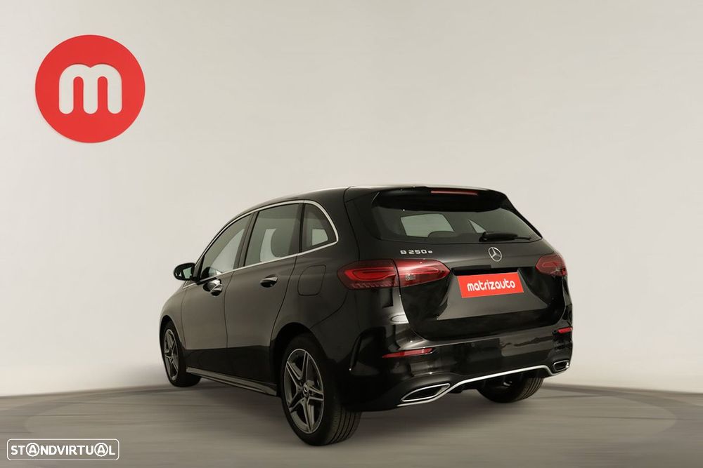 Mercedes-Benz B 250 e AMG Line - 3