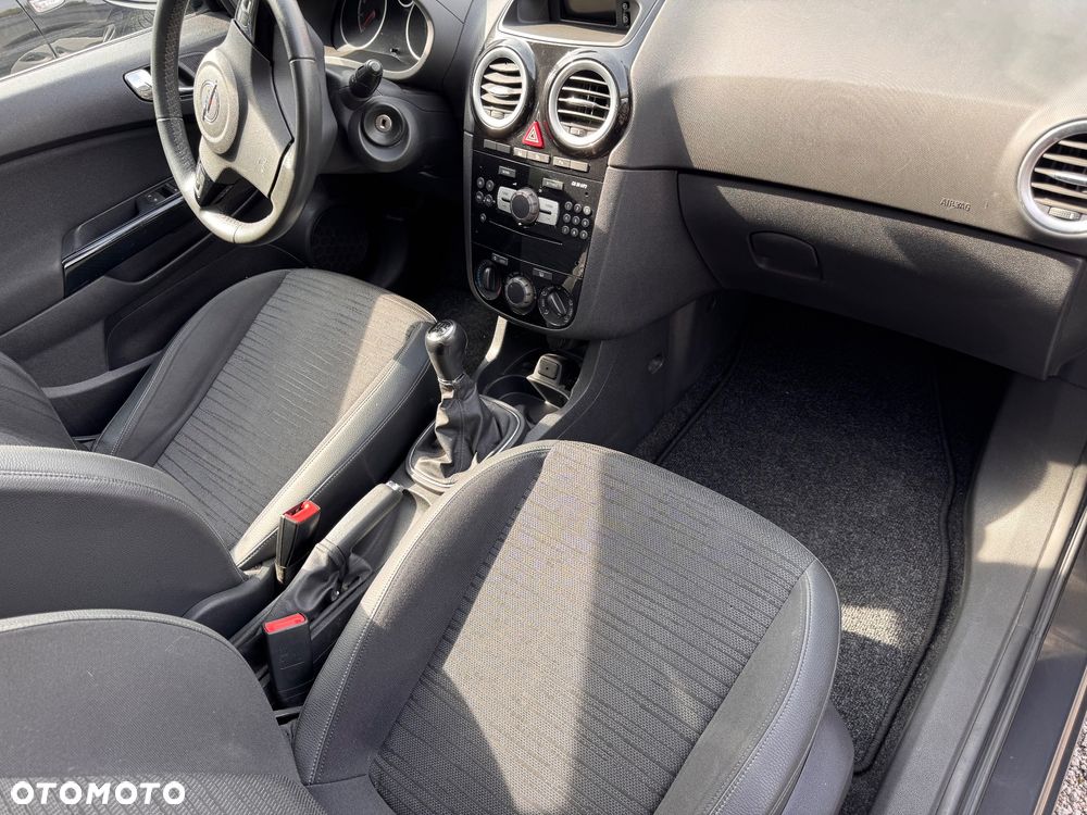 Opel Corsa 1.4 16V Graphite - 22