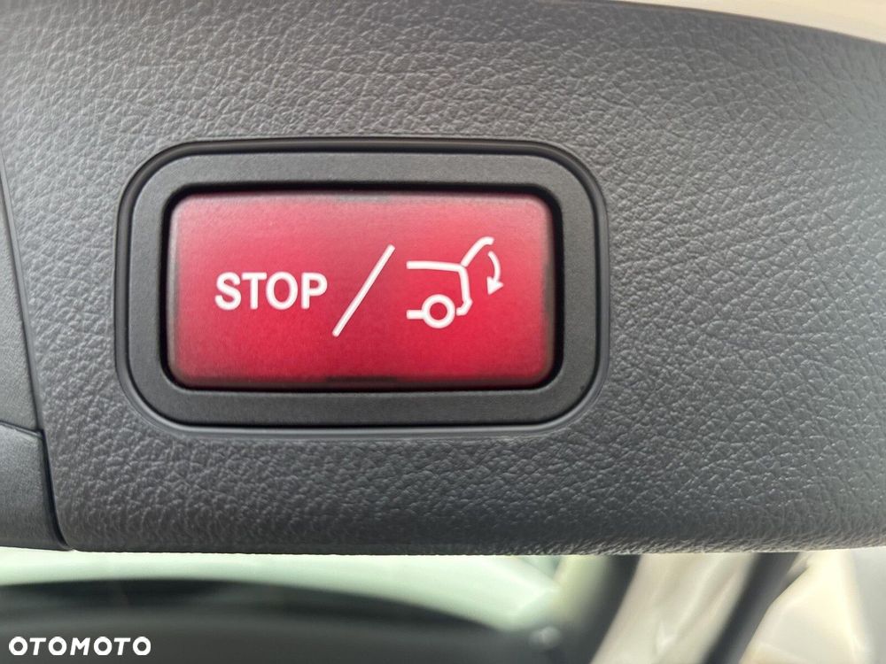 Mercedes-Benz EQA - 25