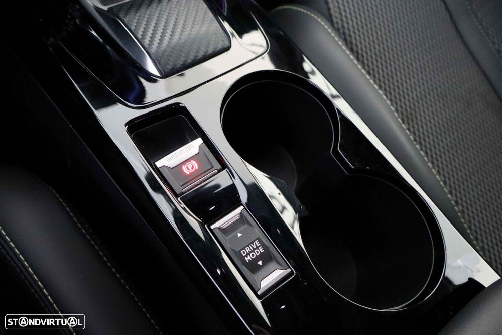 Peugeot e-2008 54 kWh GT - 24