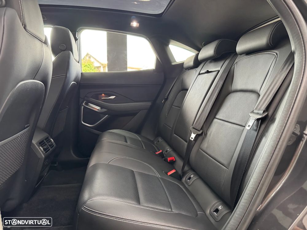 Jaguar E-Pace 1.5 P300e R-Dynamic HSE AWD Aut. — fotografia 42