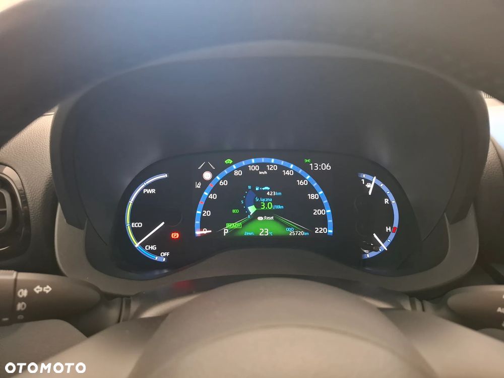 Toyota Yaris Cross - 4
