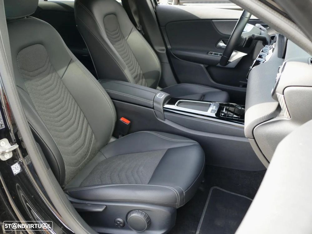 Mercedes-Benz A 250 e Progressive - 27