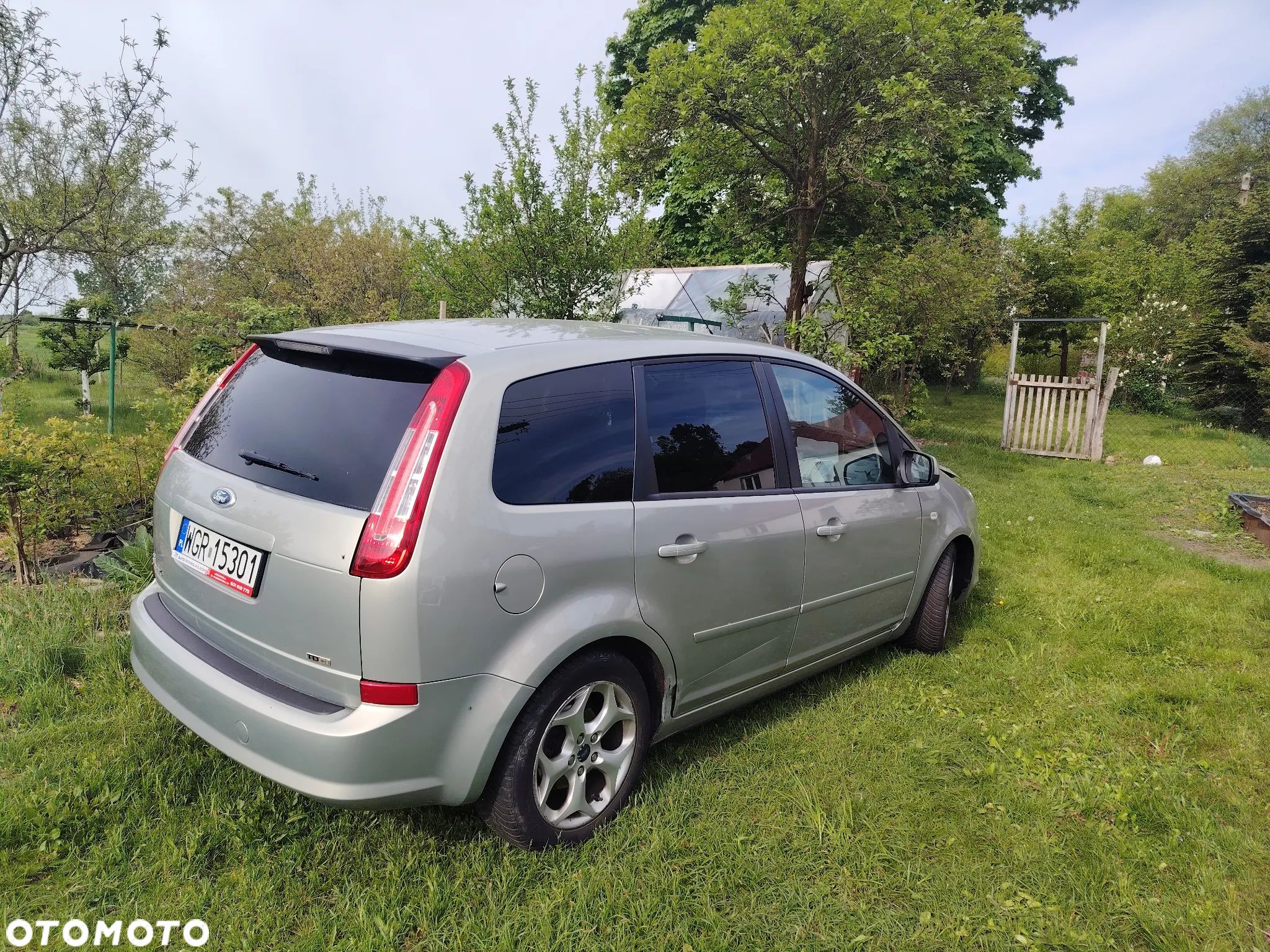 Uszkodzony Ford C-max 2009 1.6 - 1