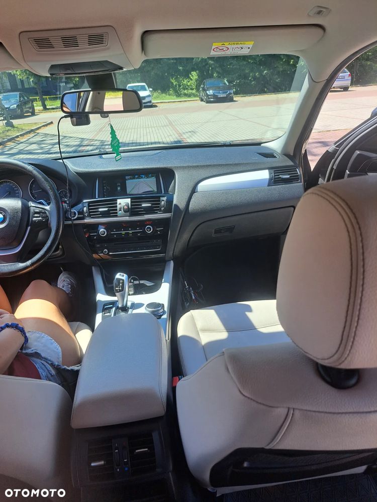 BMW X4 xDrive20i - 9