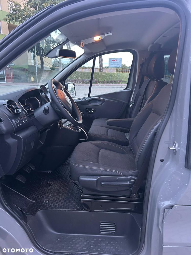 Opel Vivaro - 13